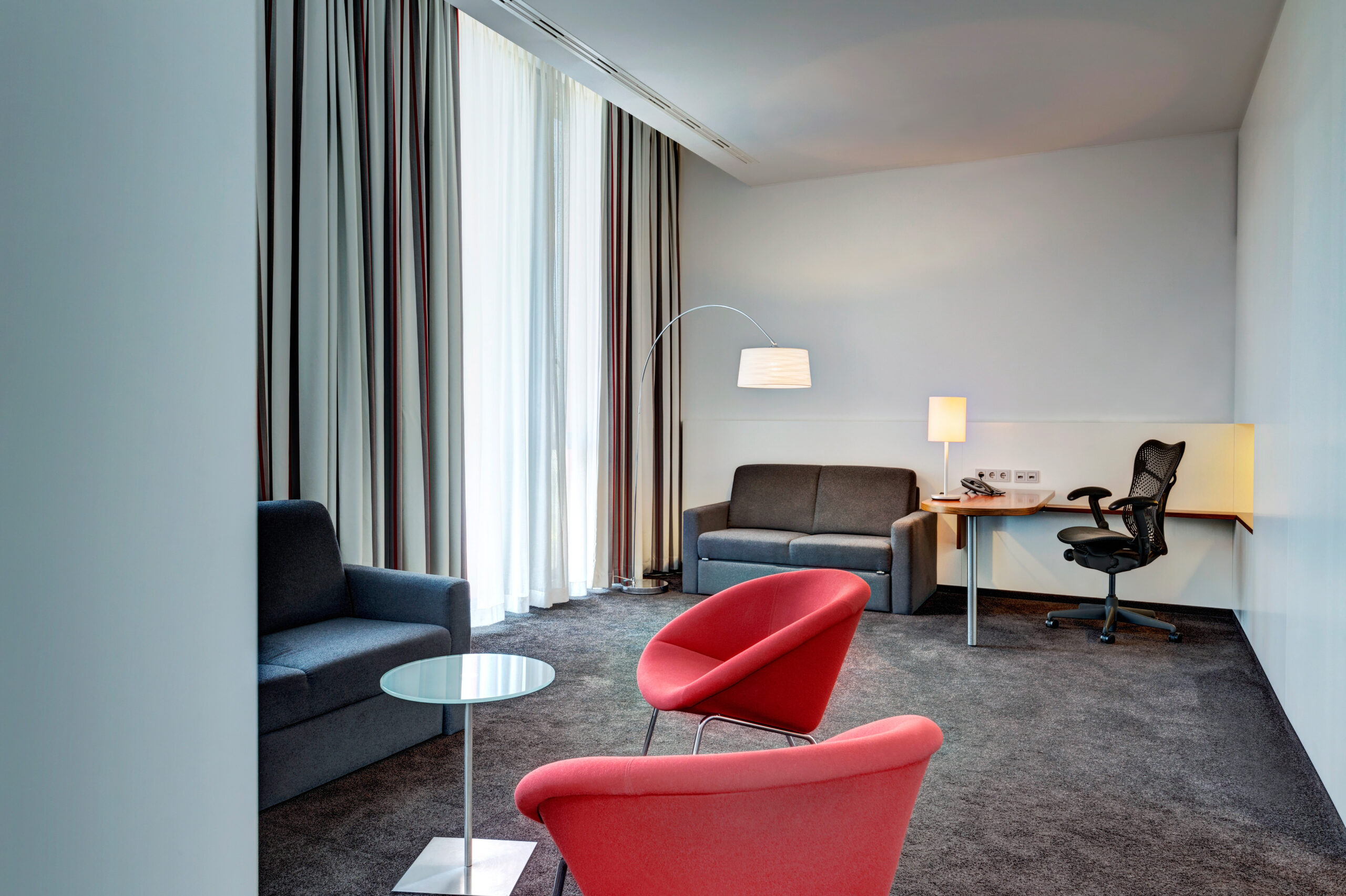DEU, Deutschland, Stuttgart, 09.05.2016 - Hilton Garden Inn Stuttgart NeckarPark. Ein Hotel unter Management der Success Hotel Group.